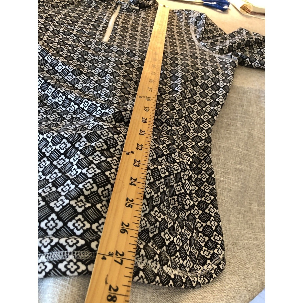 Talbots Shirt Large Black‎ 1/4 Zip Geometric Performance Stretch Athleisure - Picture 5 of 8